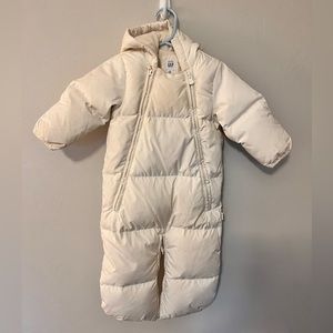 Baby GAP snow suit 3-6month